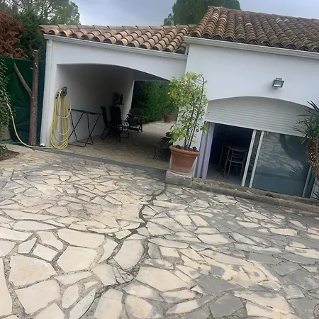 Apartment Independant Avec Terrasse Et Jardin Au Calme Chez Pascale