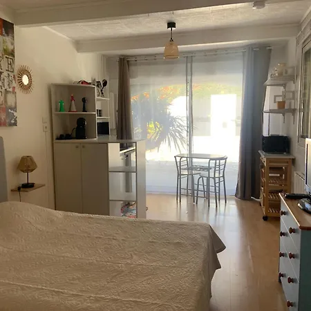 アパート Independant Avec Terrasse Et Jardin Prives Chez Pascale *