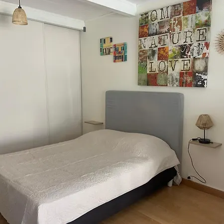 Independant Chez Pascale *