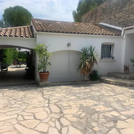 Independant Avec Terrasse Et Jardin Au Calme Chez Pascale