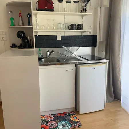 Apartment Independant Chez Pascale *