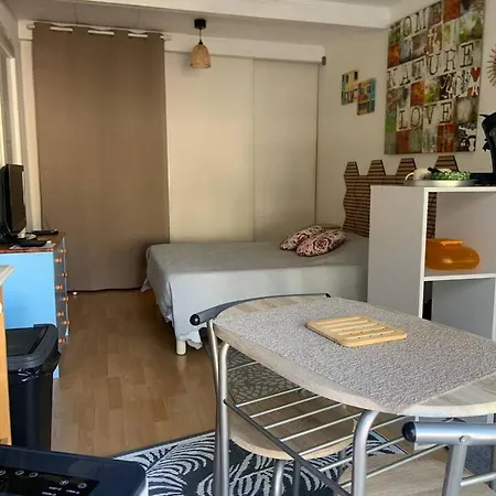 Independant Avec Terrasse Et Jardin Au Calme Chez Pascale Διαμέρισμα